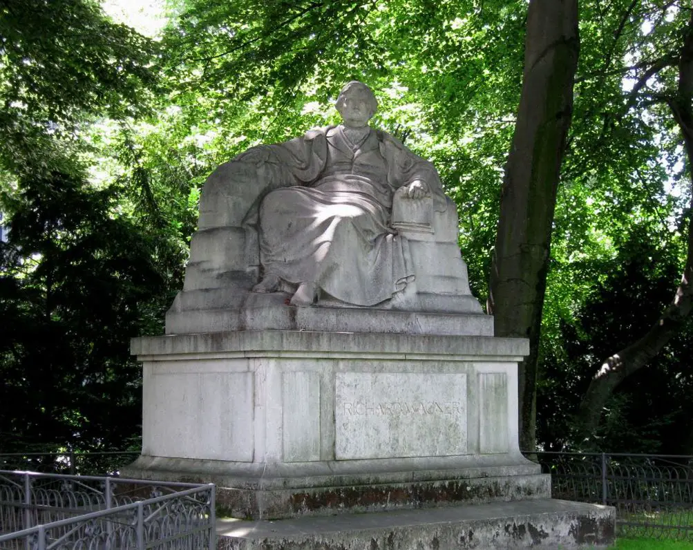 München Munich Wagner Denkmal Monument