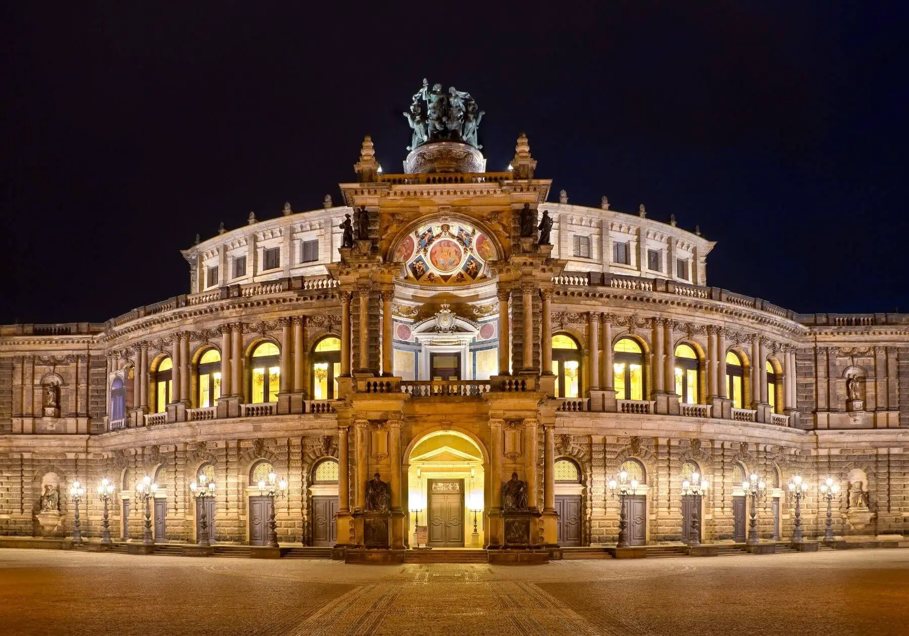 Semper Oper Dresden Carl Maria von Weber Travel Reisen Culture Tourism (1)