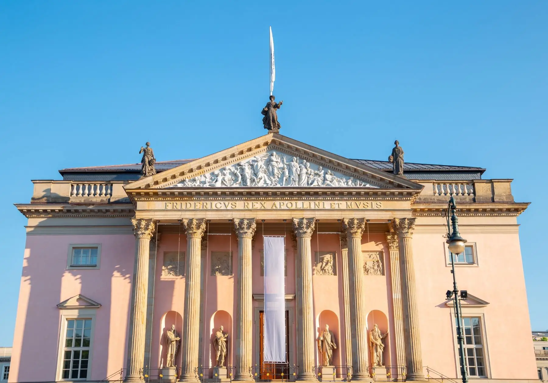 Staatsoper berlin unter den Linden Berlin Otto Nicolai Travel Reisen Culture Tourism