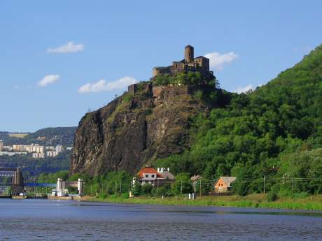 Strekov Castle Burg Schreckenstein Wagner Travel reisen culture Tourism (1) (1) (1)
