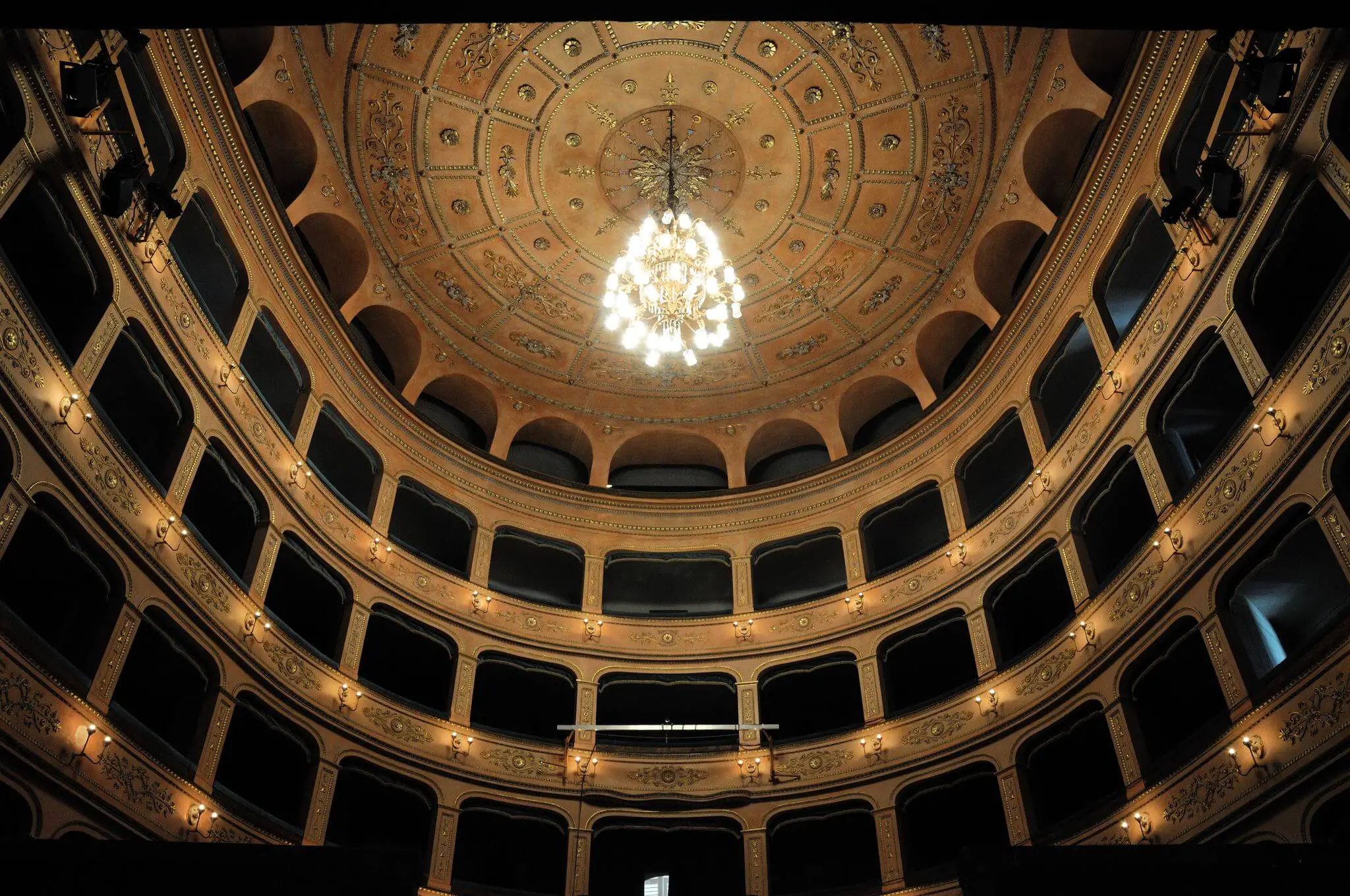 lugo Teatro lugo Ravenna opera Travel reisen culture Tourism (1)