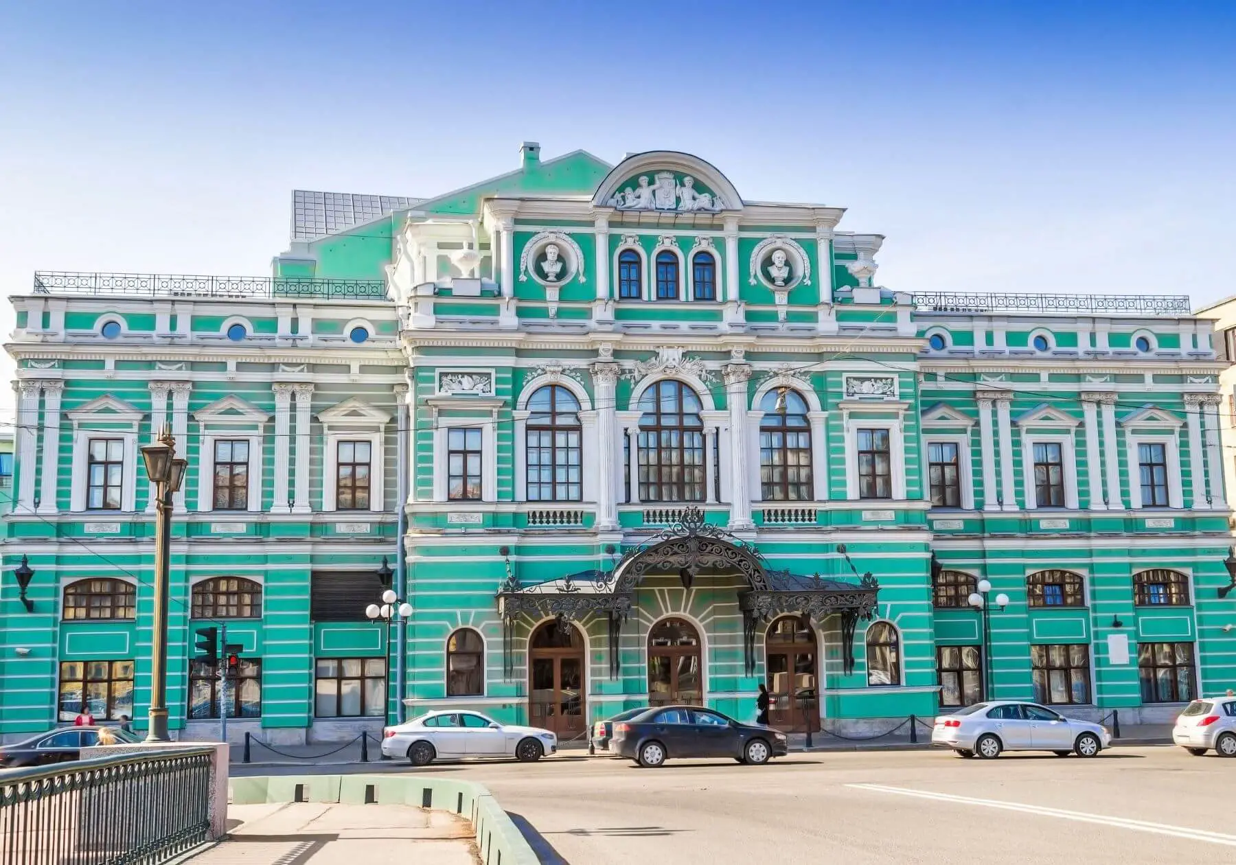 mariinsky St. Petersburg Tchaikowsky Travel Reisen Culture Tourism (1)